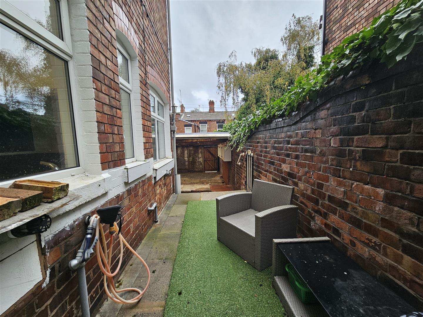 Dentons Green Lane, Dentons Green, St. Helens, photo 19